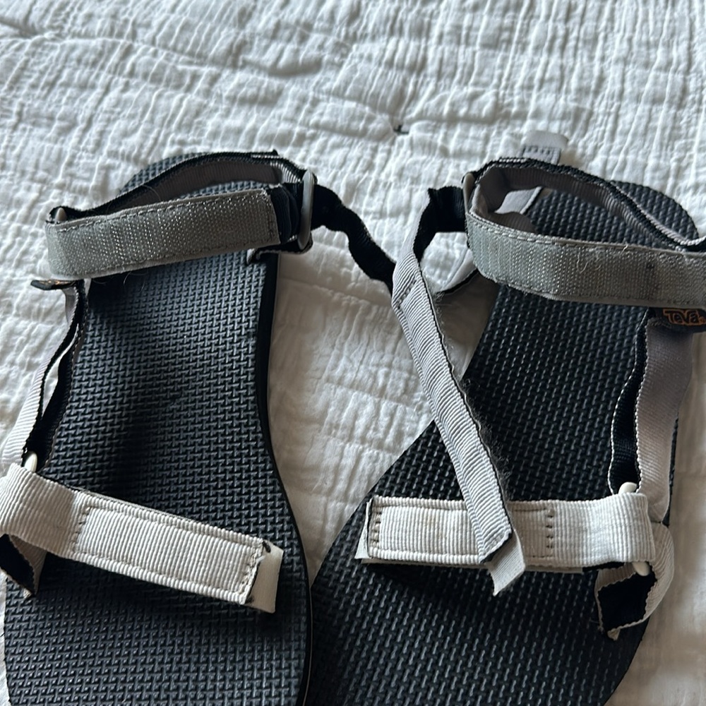 Teva's - Picture 6 of 6